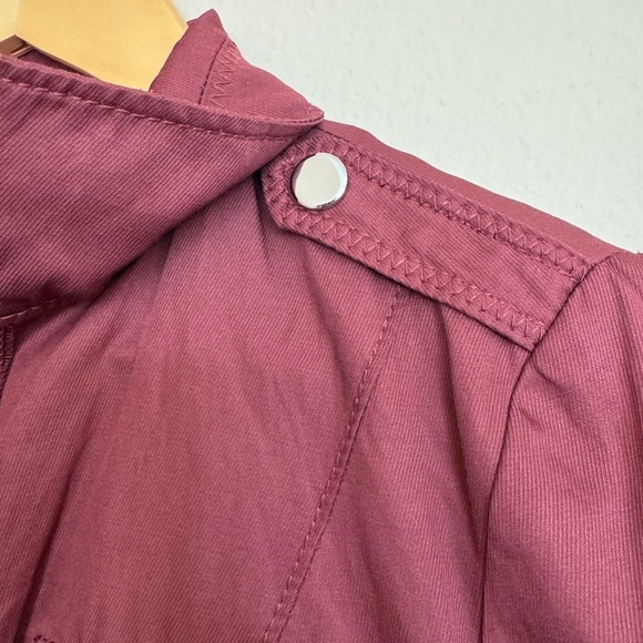 NWT WHITE HOUSE BLACK MARKET Utility Jacket Maroon Brandied Cherry Size 00 XXS - Picture 3 of 10